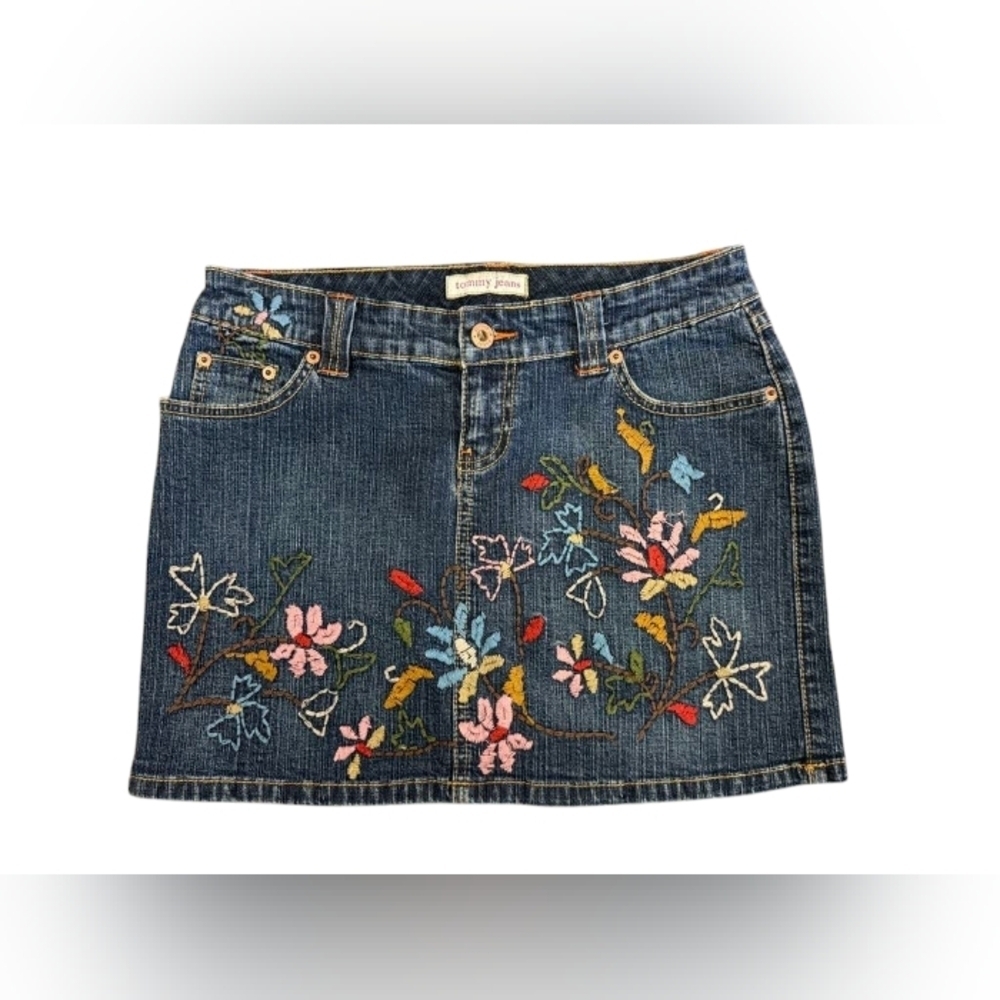 Tommy Jeans EUC Denim Mini Skirt Floral Size 3